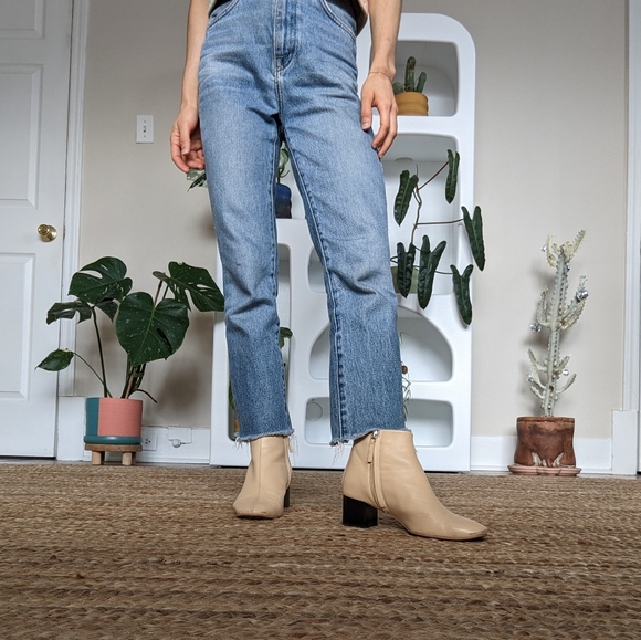 Everlane The Day Boot in Ecru - Picture 2 of 9